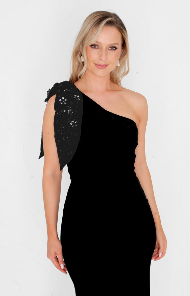 Fleur Velvet Gown - Black
